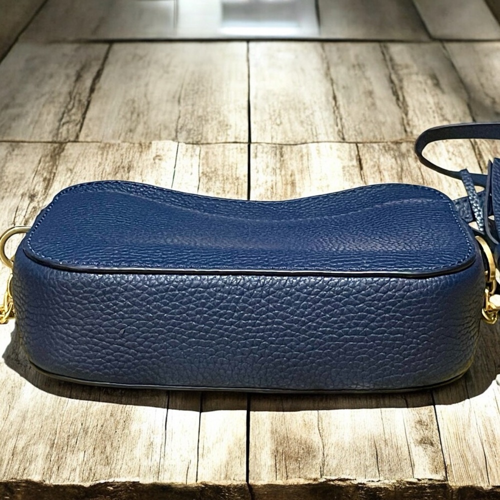 Tory Burch Navy Pebbled Leather Crossbody with Gold Hardware - Picture 4 of 10